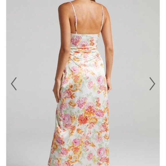 NWT Midi Floral Dress - Picture 2 of 4